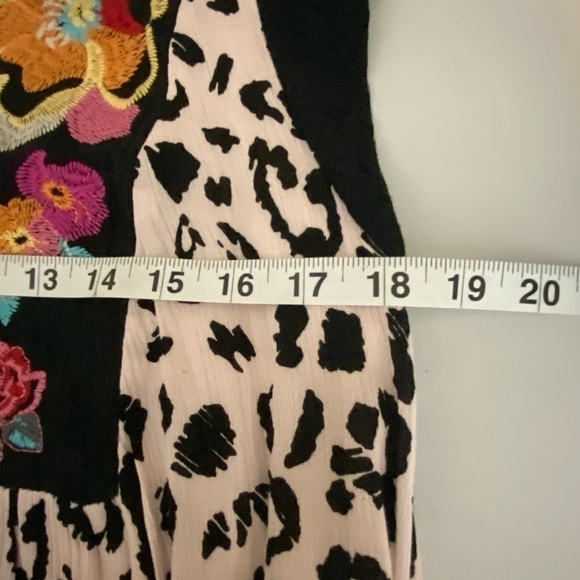 Sananna Jane Embroidered Leopard Print Mini Dress New NWT Boho Cotton Rayon - Picture 7 of 11